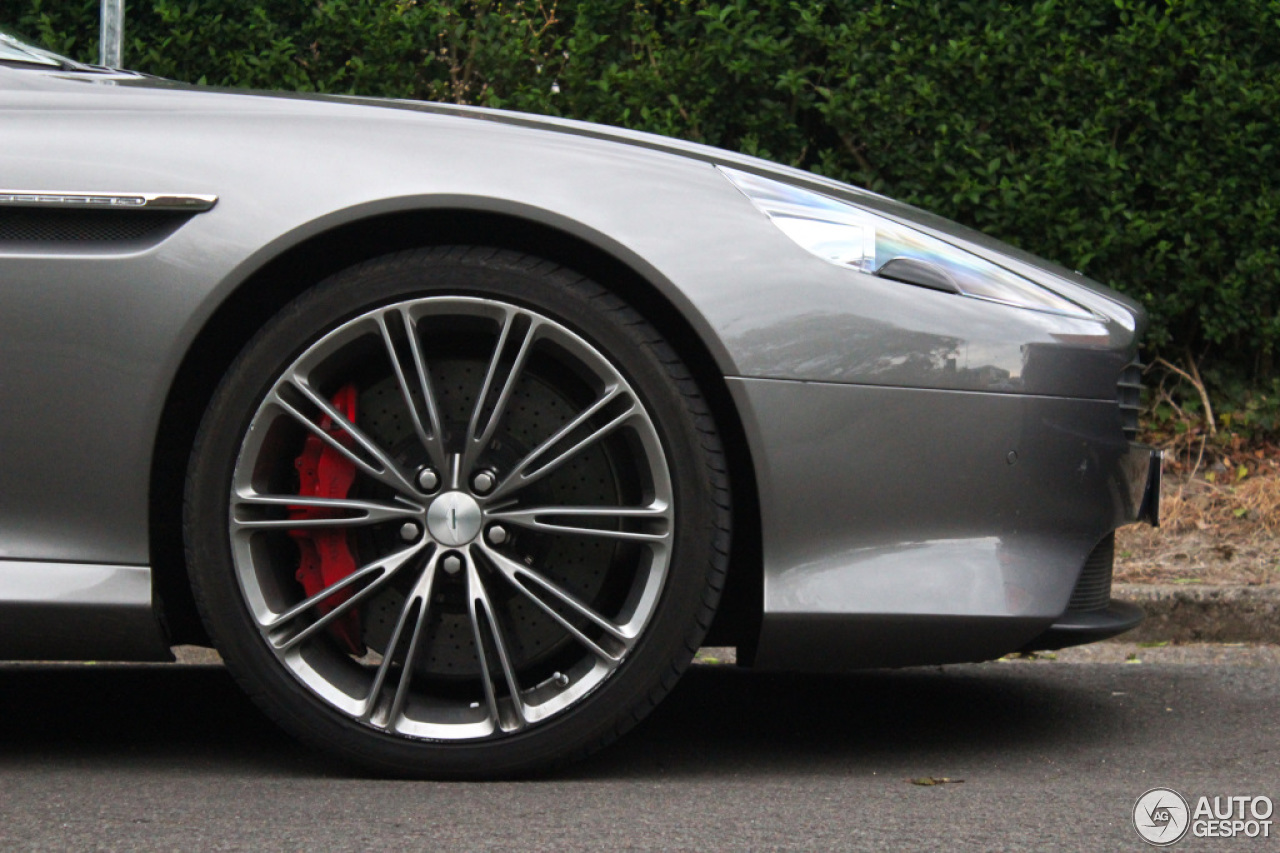 Aston Martin DB9 Volante 2013