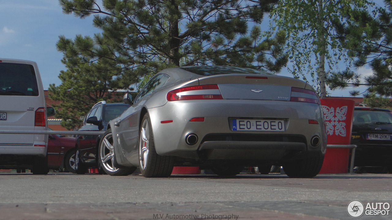 Aston Martin V8 Vantage