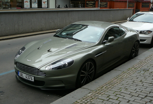 Aston Martin DBS