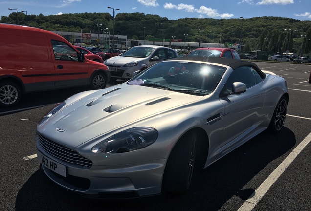 Aston Martin DBS Volante