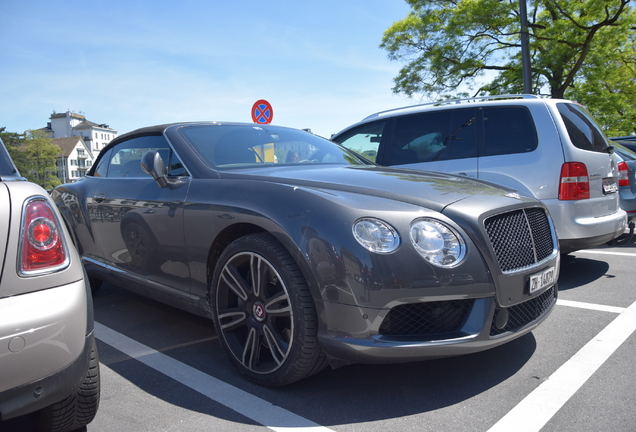 Bentley Continental GTC V8