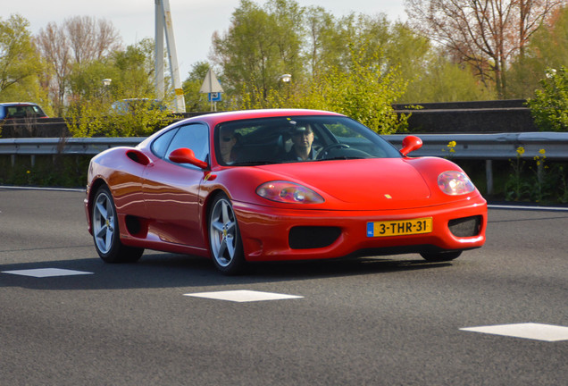 Ferrari 360 Modena