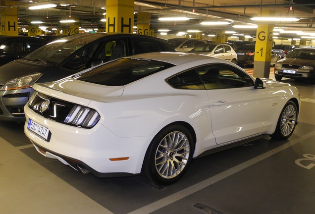 Ford Mustang GT 2015