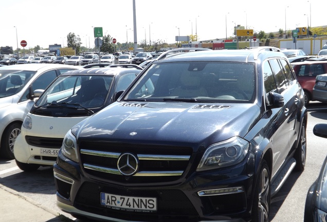 Mercedes-Benz GL 63 AMG X166