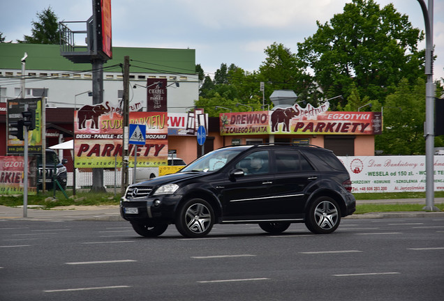 Mercedes-Benz ML 63 AMG W164