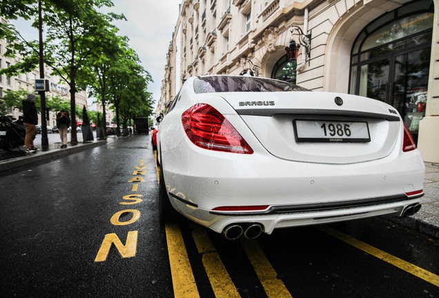 Mercedes-Maybach Brabus 900 Rocket