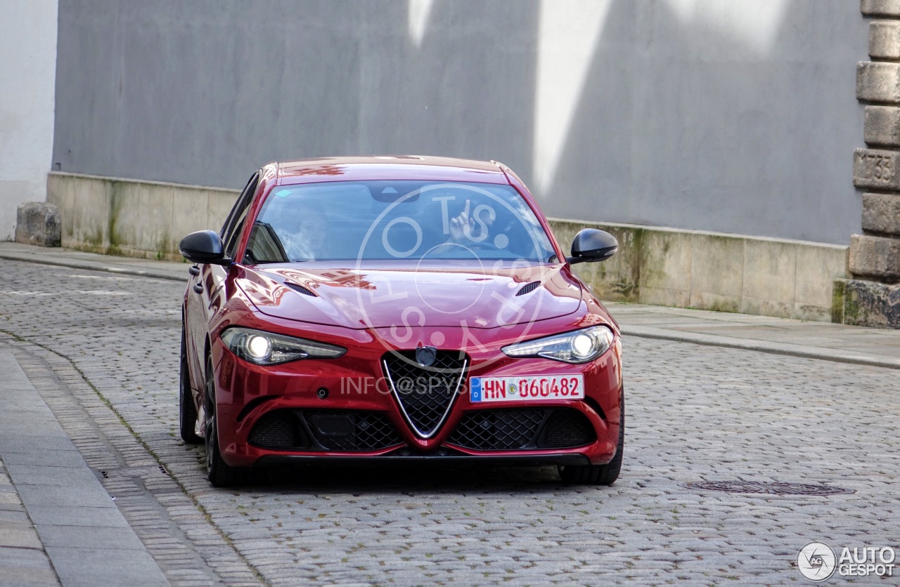 Alfa Romeo Giulia Quadrifoglio