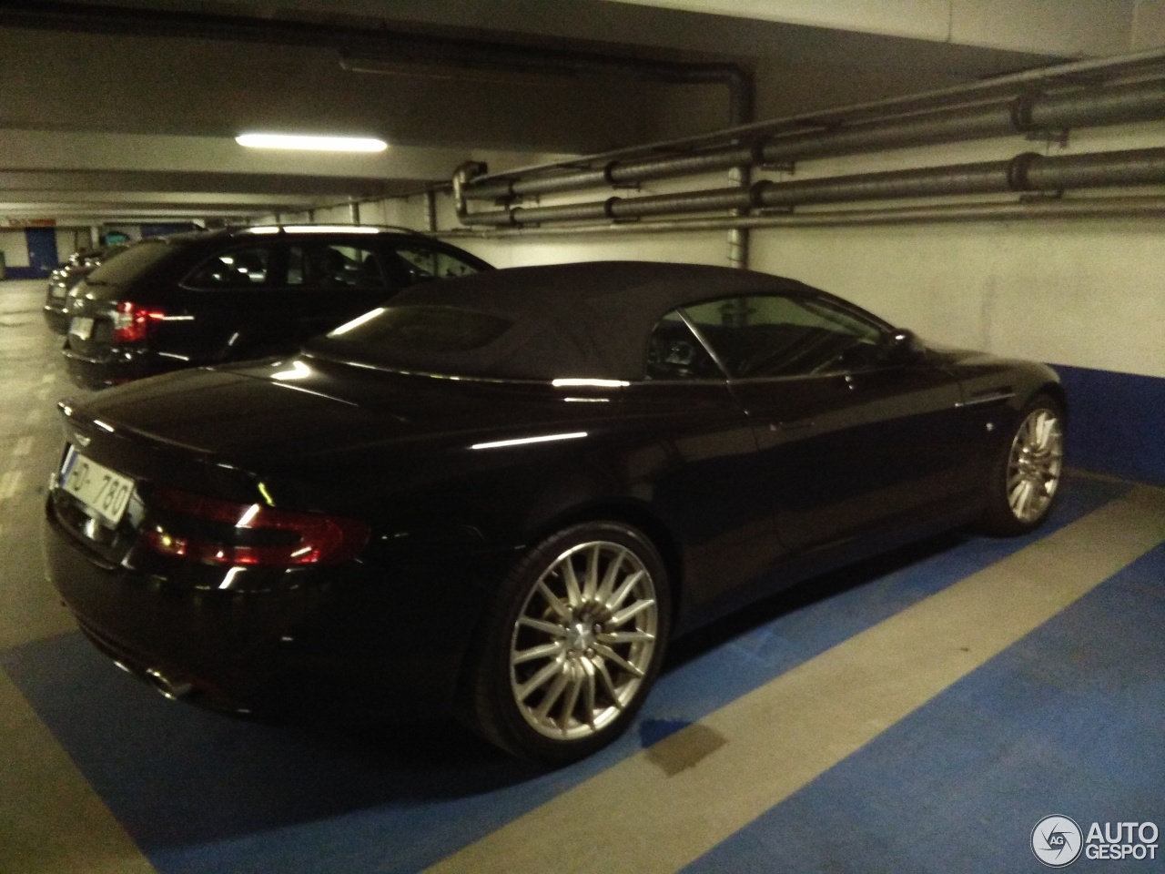 Aston Martin DB9 Volante