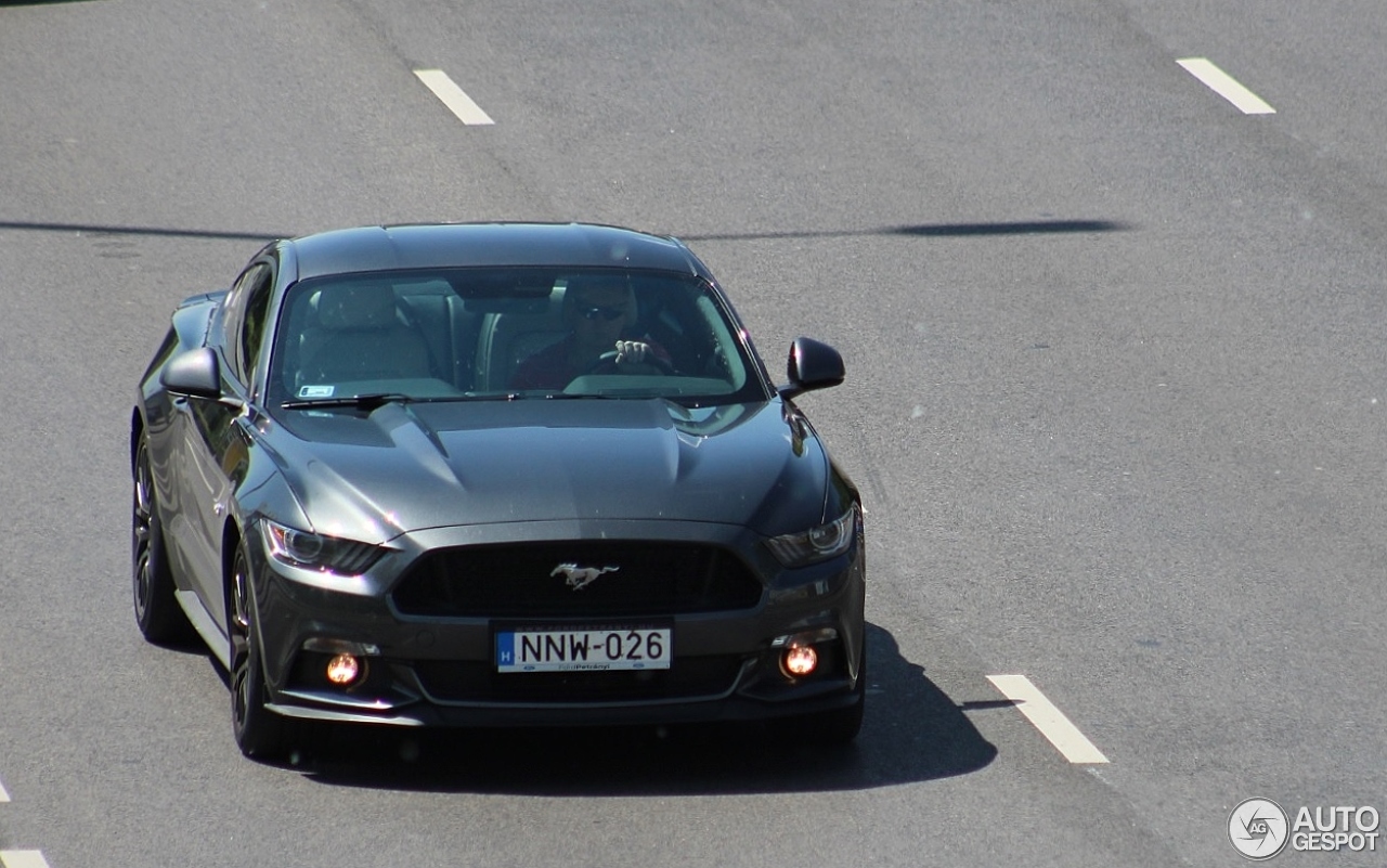 Ford Mustang GT 2015