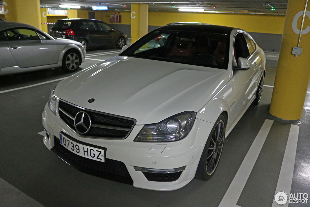 Mercedes-Benz C 63 AMG Coupé