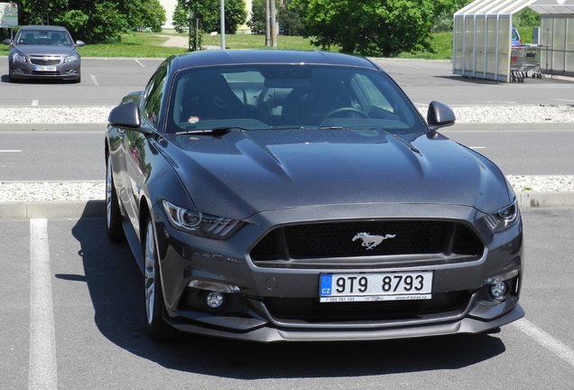 Ford Mustang GT 2015