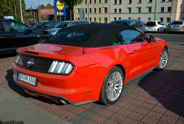 Ford Mustang GT Convertible 2015