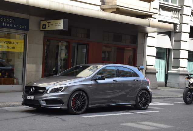 Mercedes-Benz A 45 AMG