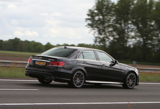 Mercedes-Benz E 63 AMG S W212