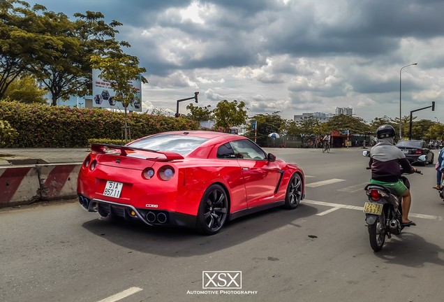 Nissan GT-R Cobb Tuning