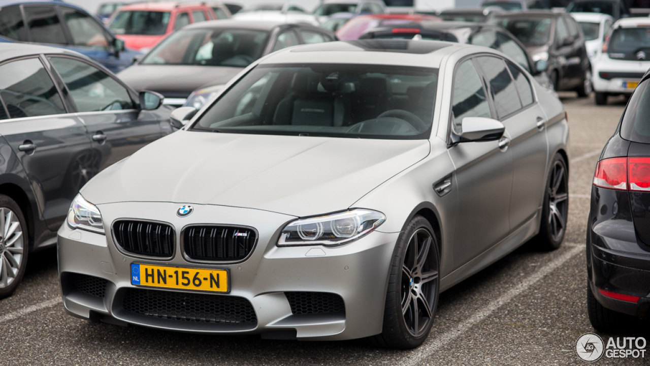 BMW M5 F10 30 Jahre Edition