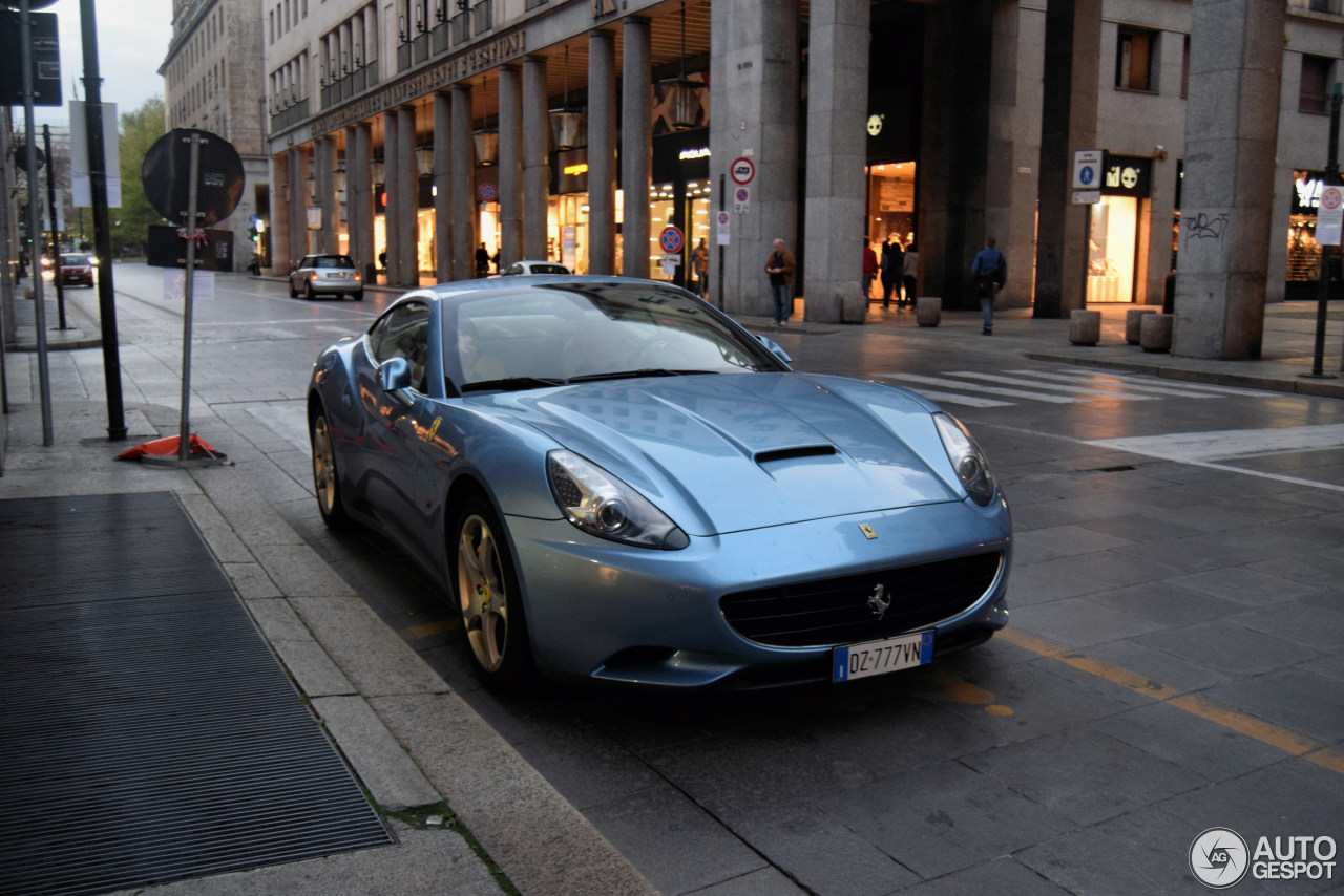 Ferrari California