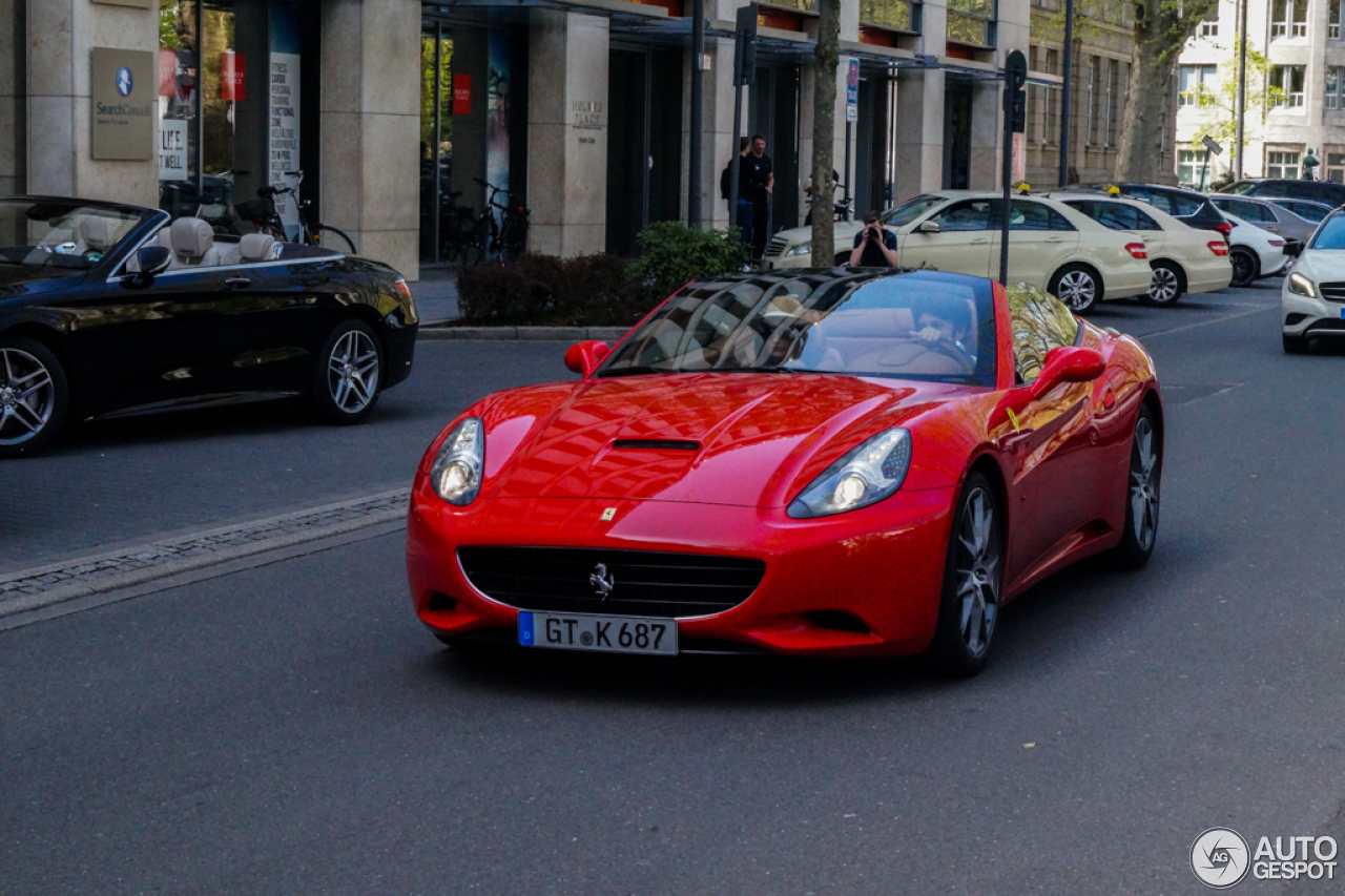 Ferrari California