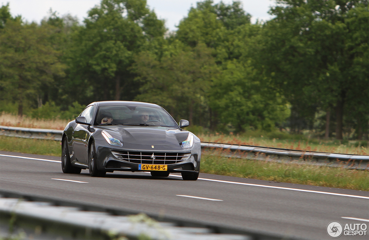 Ferrari FF