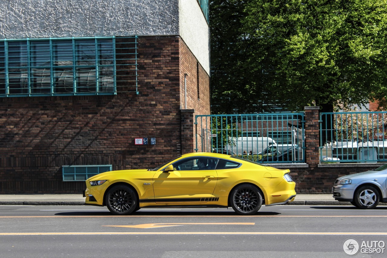 Ford Mustang GT 2015