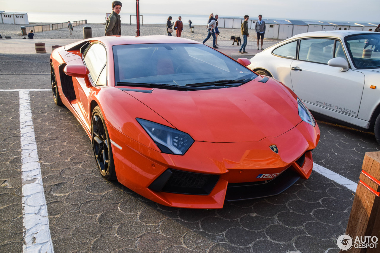 Lamborghini Aventador LP700-4