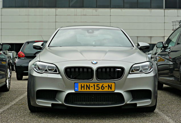 BMW M5 F10 30 Jahre Edition