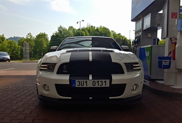 Ford Mustang Shelby GT500 2013