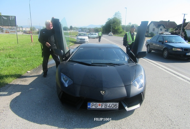 Lamborghini Aventador LP700-4