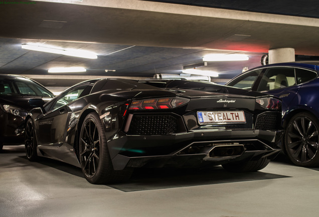 Lamborghini Aventador LP700-4 Roadster