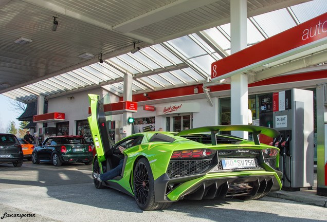 Lamborghini Aventador LP750-4 SuperVeloce