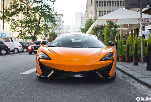 McLaren 570S