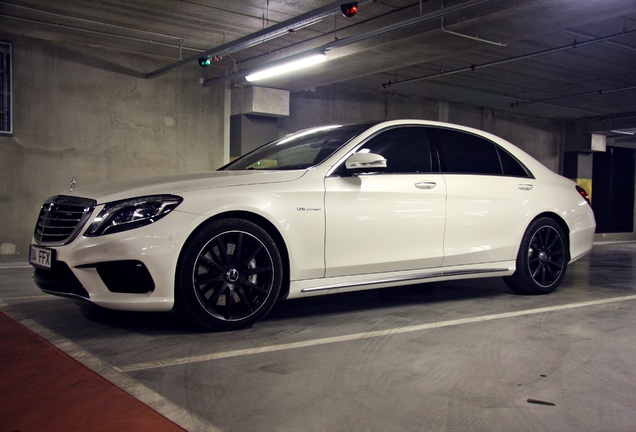 Mercedes-Benz S 63 AMG V222