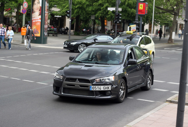 Mitsubishi Lancer Evolution X MR