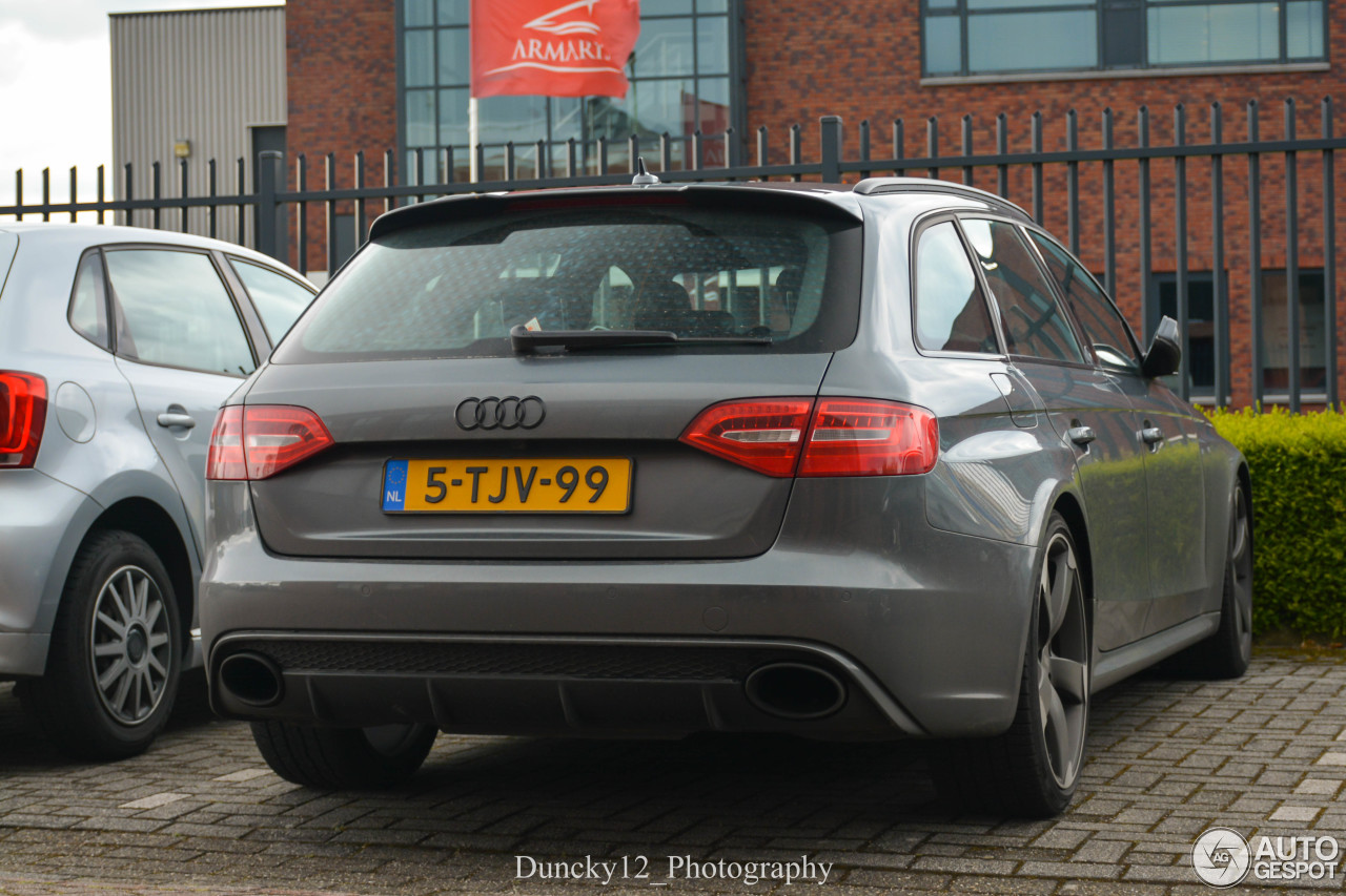 Audi RS4 Avant B8