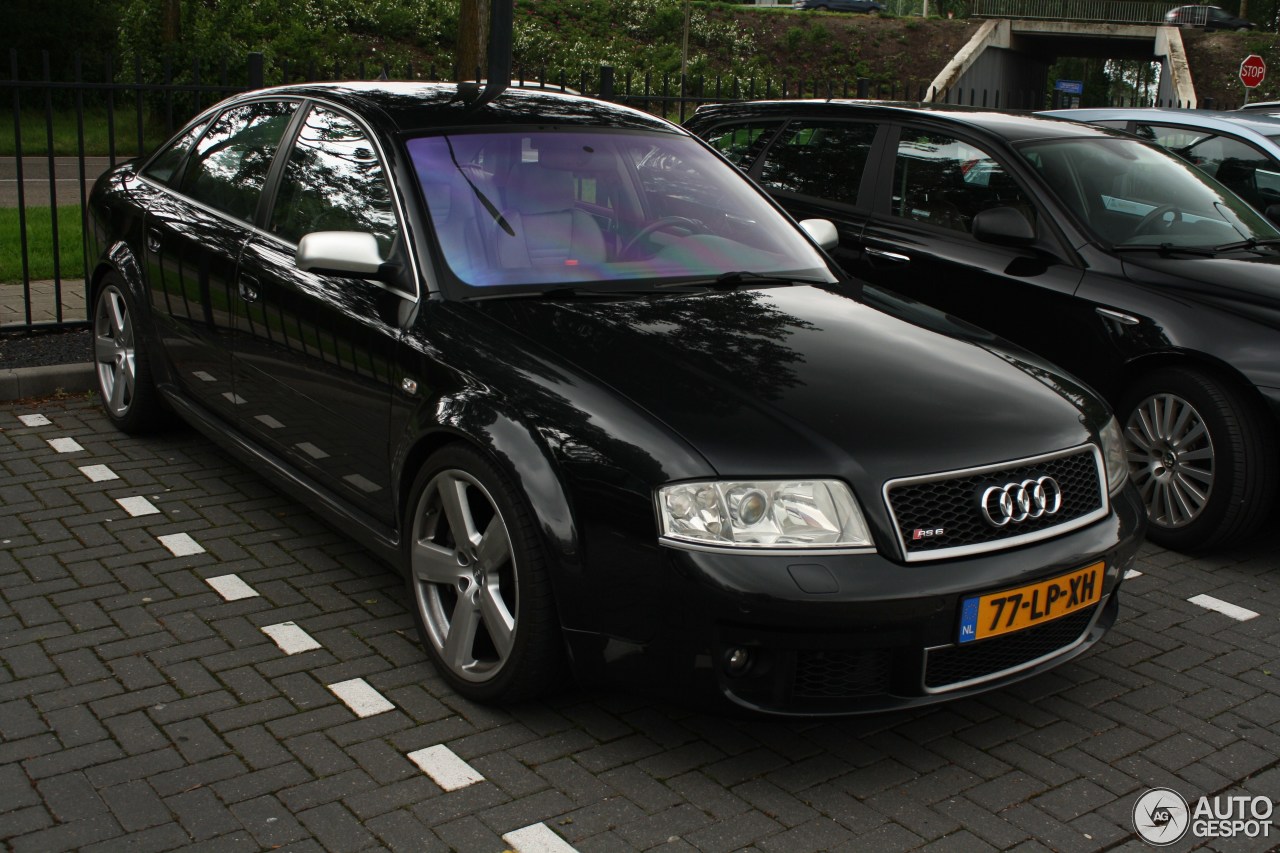 Audi RS6 Sedan C5