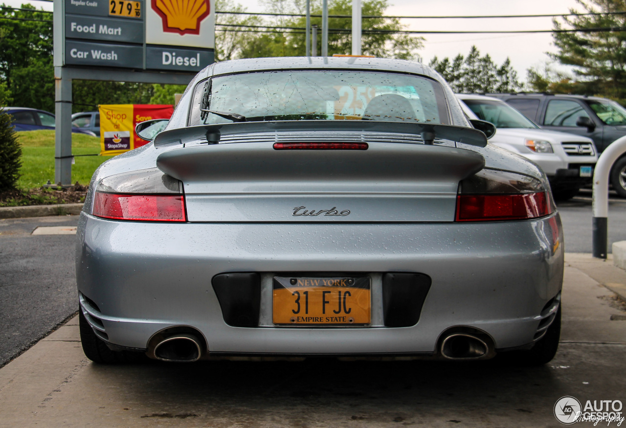 Porsche 996 Turbo