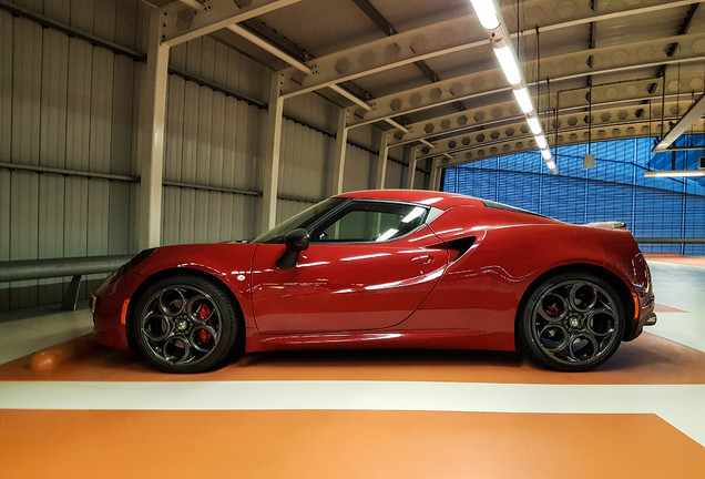 Alfa Romeo 4C Launch Edition