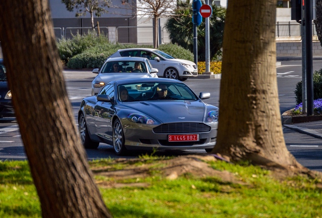 Aston Martin DB9