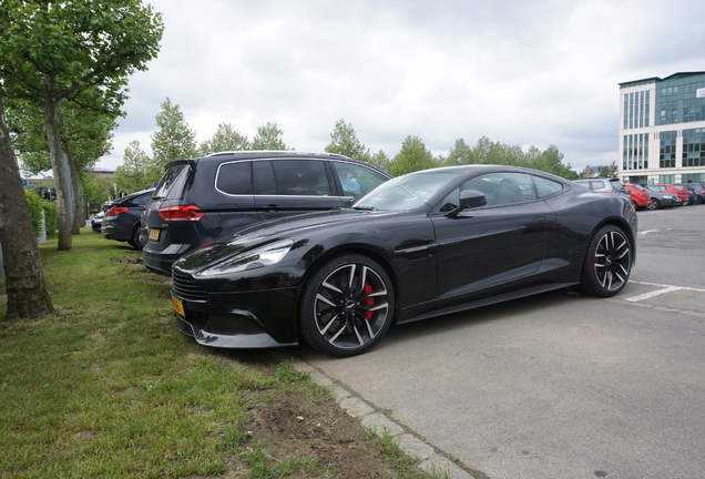 Aston Martin Vanquish 2015 Carbon Black Edition