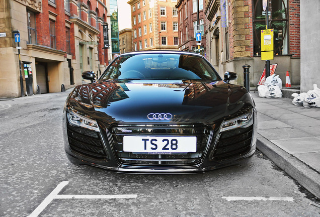 Audi R8 V10 Spyder 2013