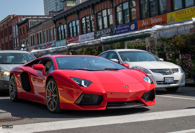 Lamborghini Aventador LP700-4