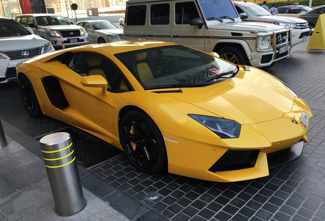 Lamborghini Aventador LP700-4