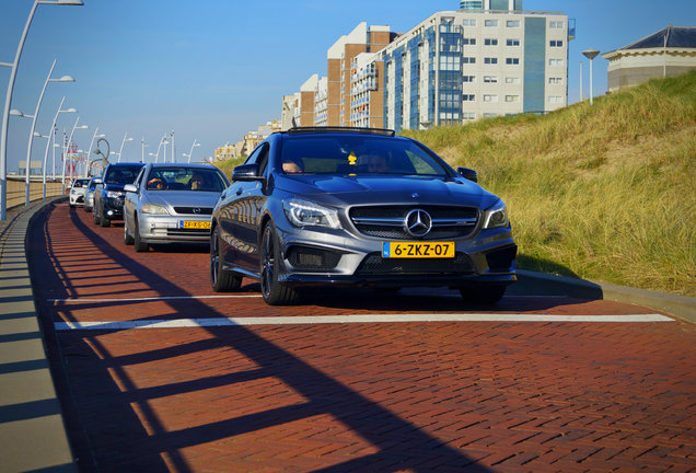 Mercedes-Benz CLA 45 AMG C117