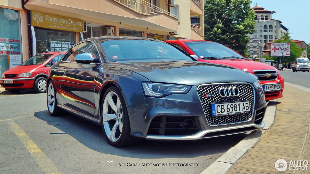 Audi RS5 B8 2012