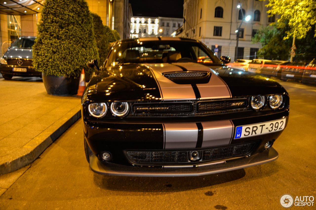 Dodge Challenger SRT 392 2015