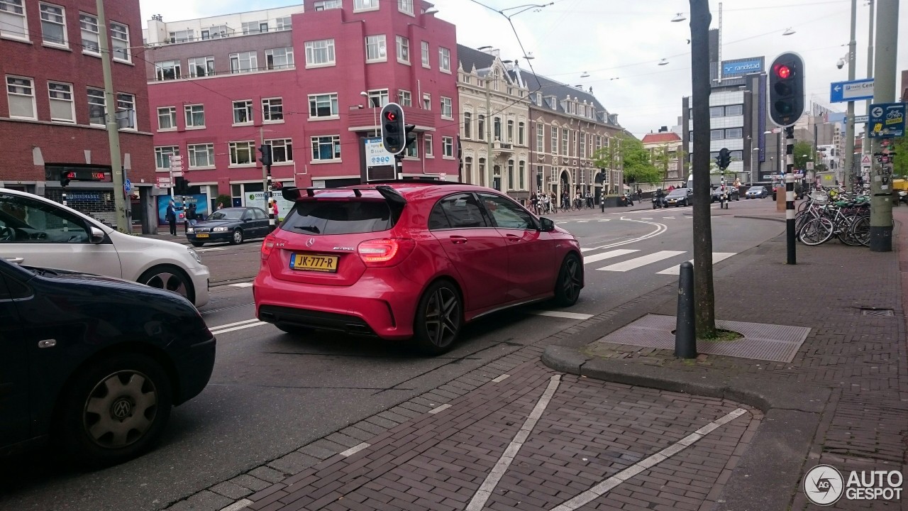 Mercedes-Benz A 45 AMG