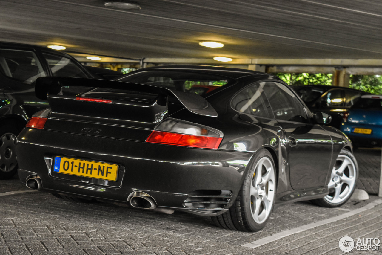 Porsche 996 GT2