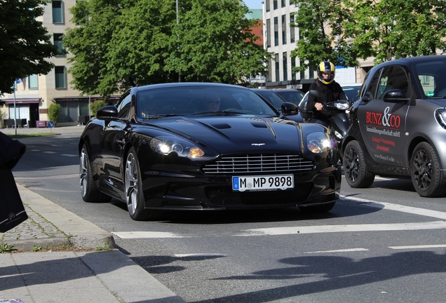 Aston Martin DBS