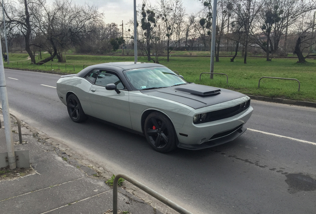 Dodge Challenger SRT-8 392