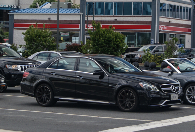 Mercedes-Benz E 63 AMG S W212